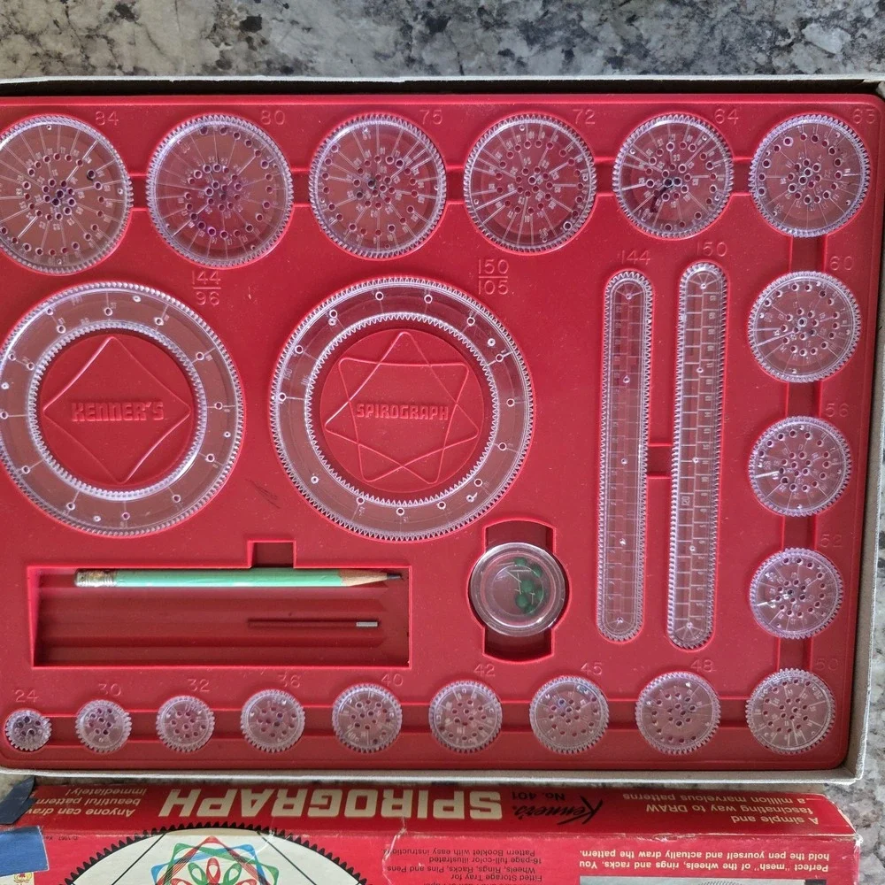 Kenner spirograph drawing